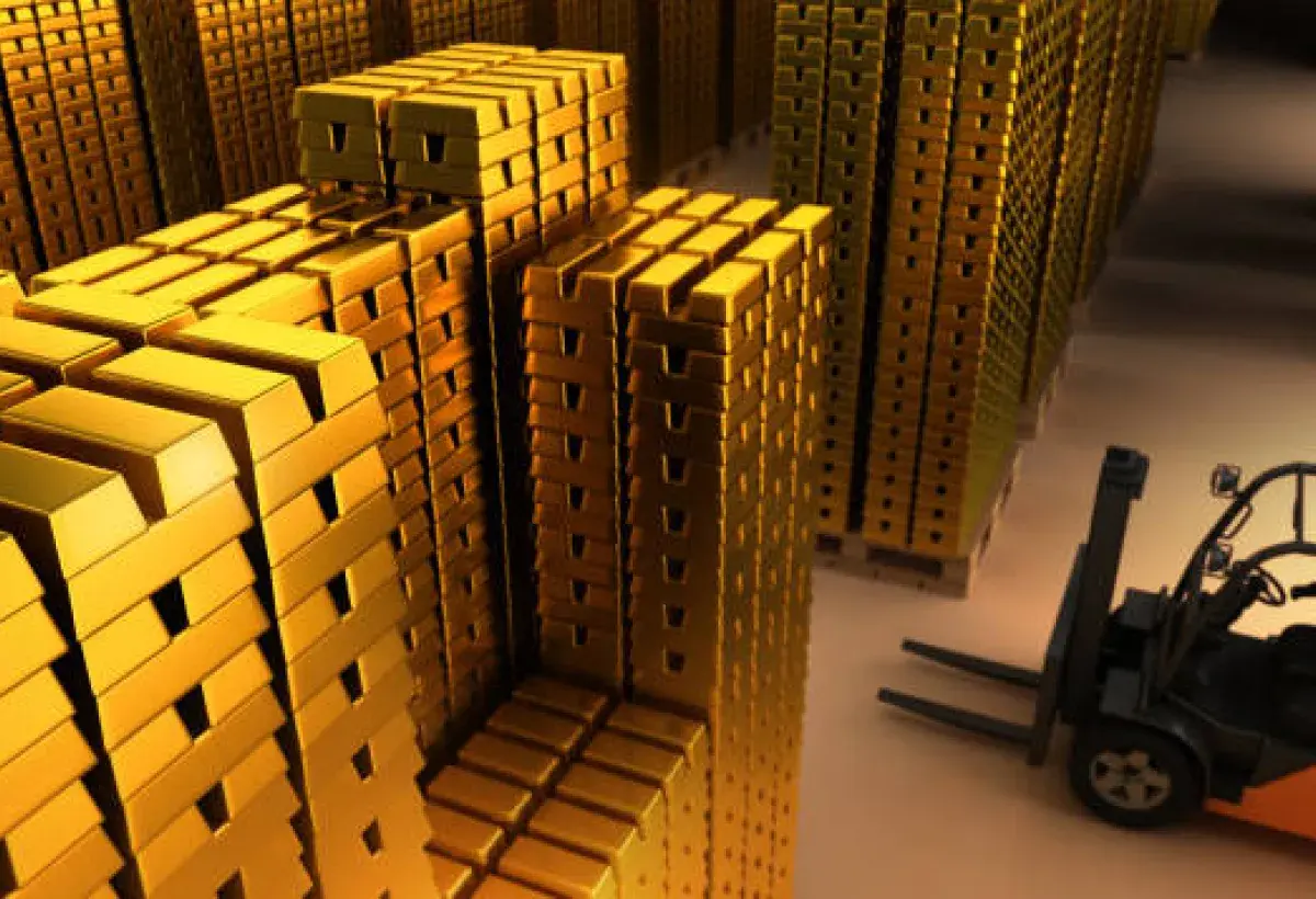 Gold filled vault chamber beneath Federal Reserve Bank of New York