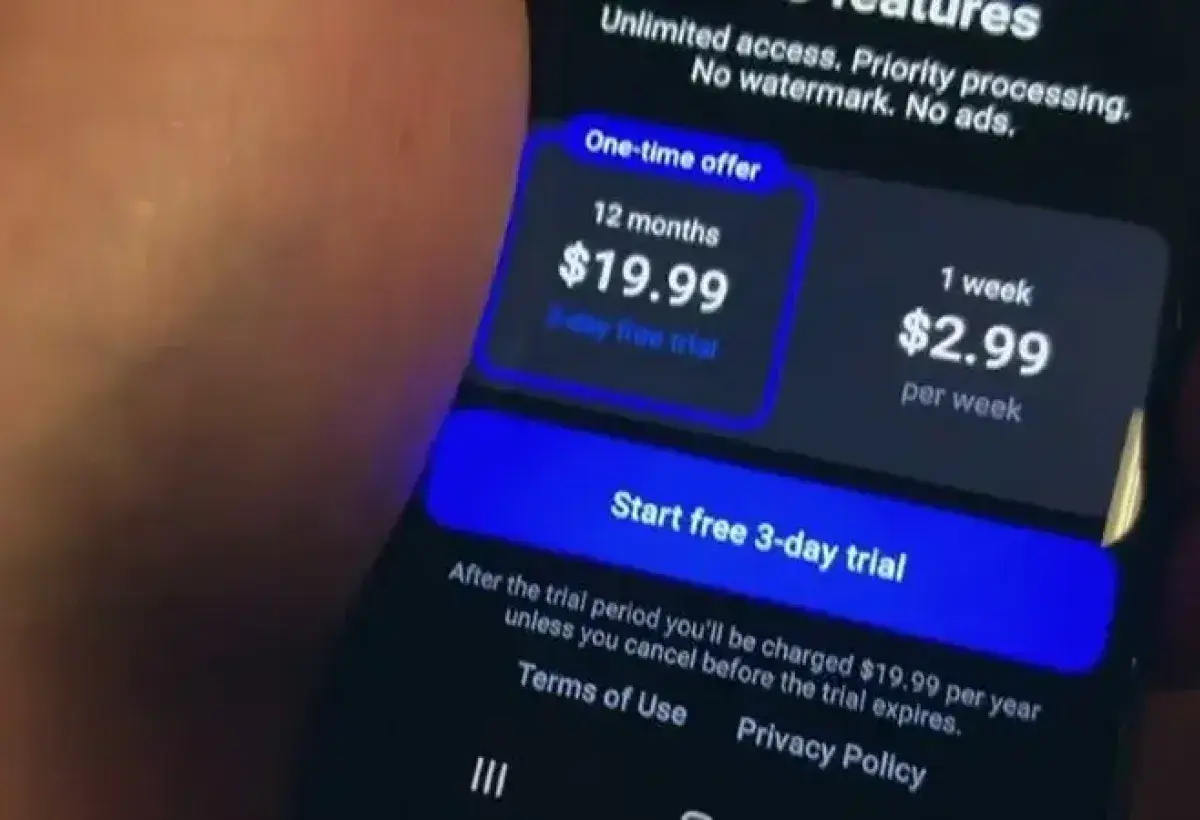 Misleading free trial subscription with hidden charges