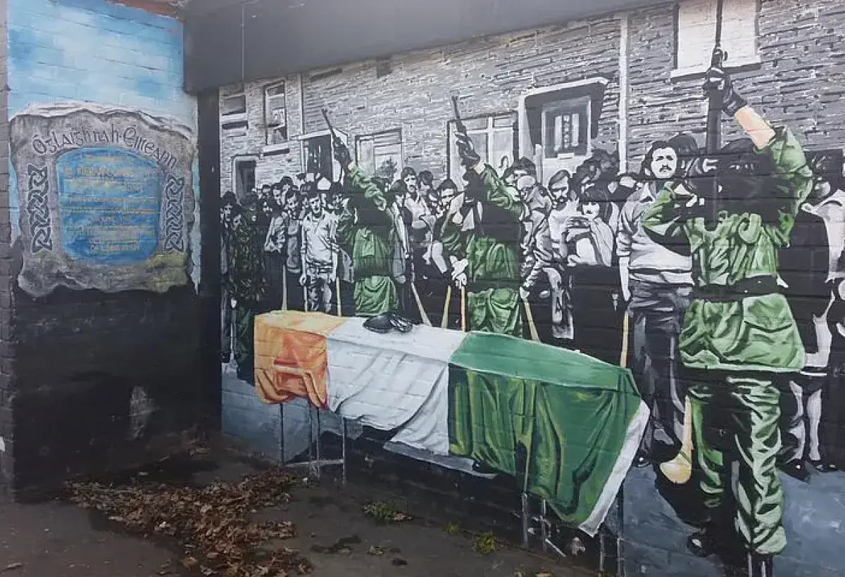 Political mural reflecting The Troubles era